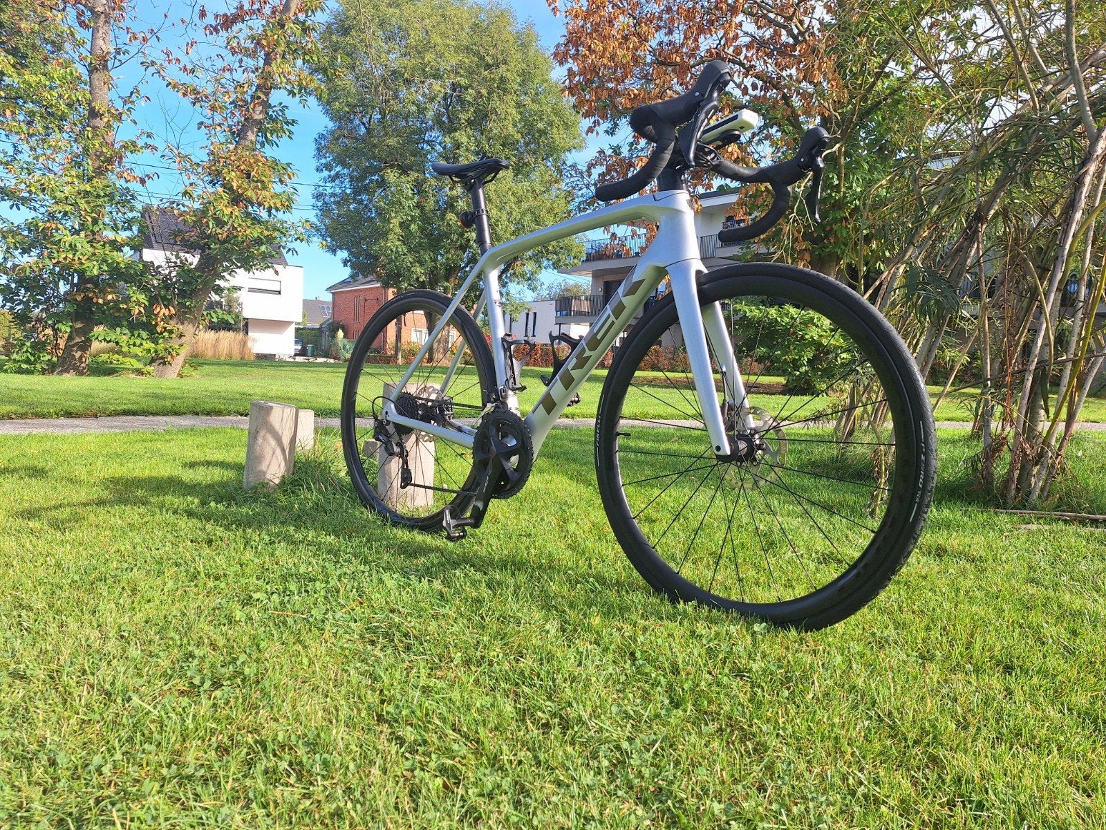 Trek Émonda SL 5, Enlèvement, Carbone