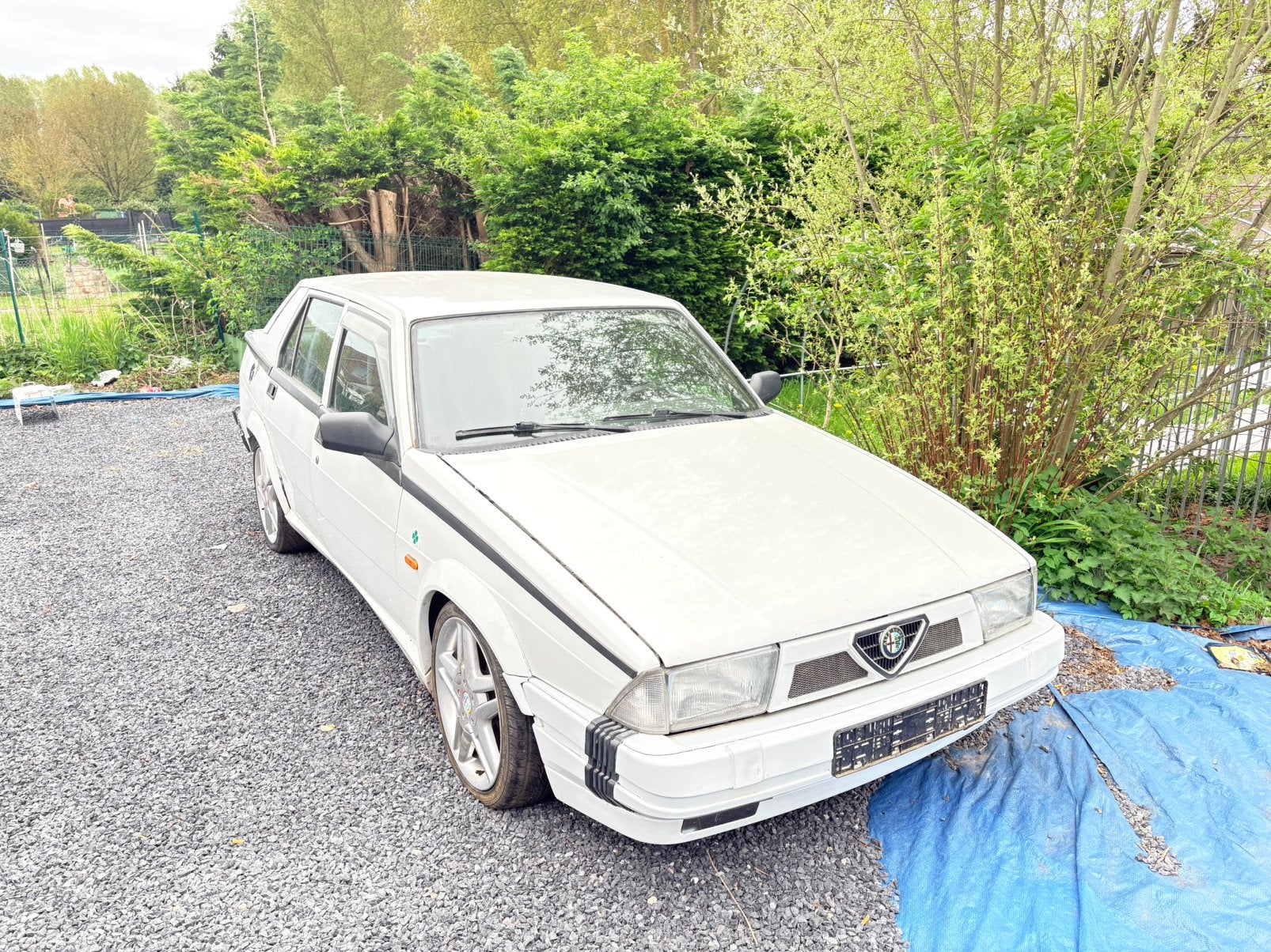 Alfa 75 2.0ts kit america, Autos, Alfa Romeo, Achat, Boîte manuelle, Noir, 5 portes