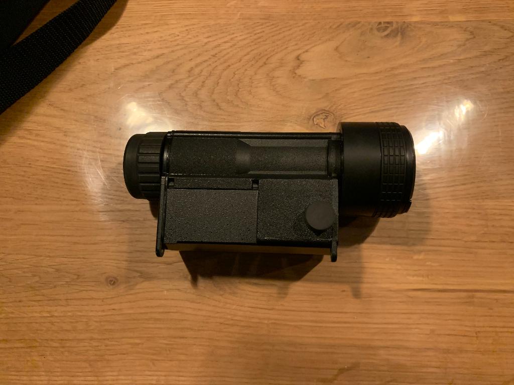 Cyclop-1 Russische nachtkijker zwart inclusief tas, Ophalen, Gebruikt, Met hoes of tas