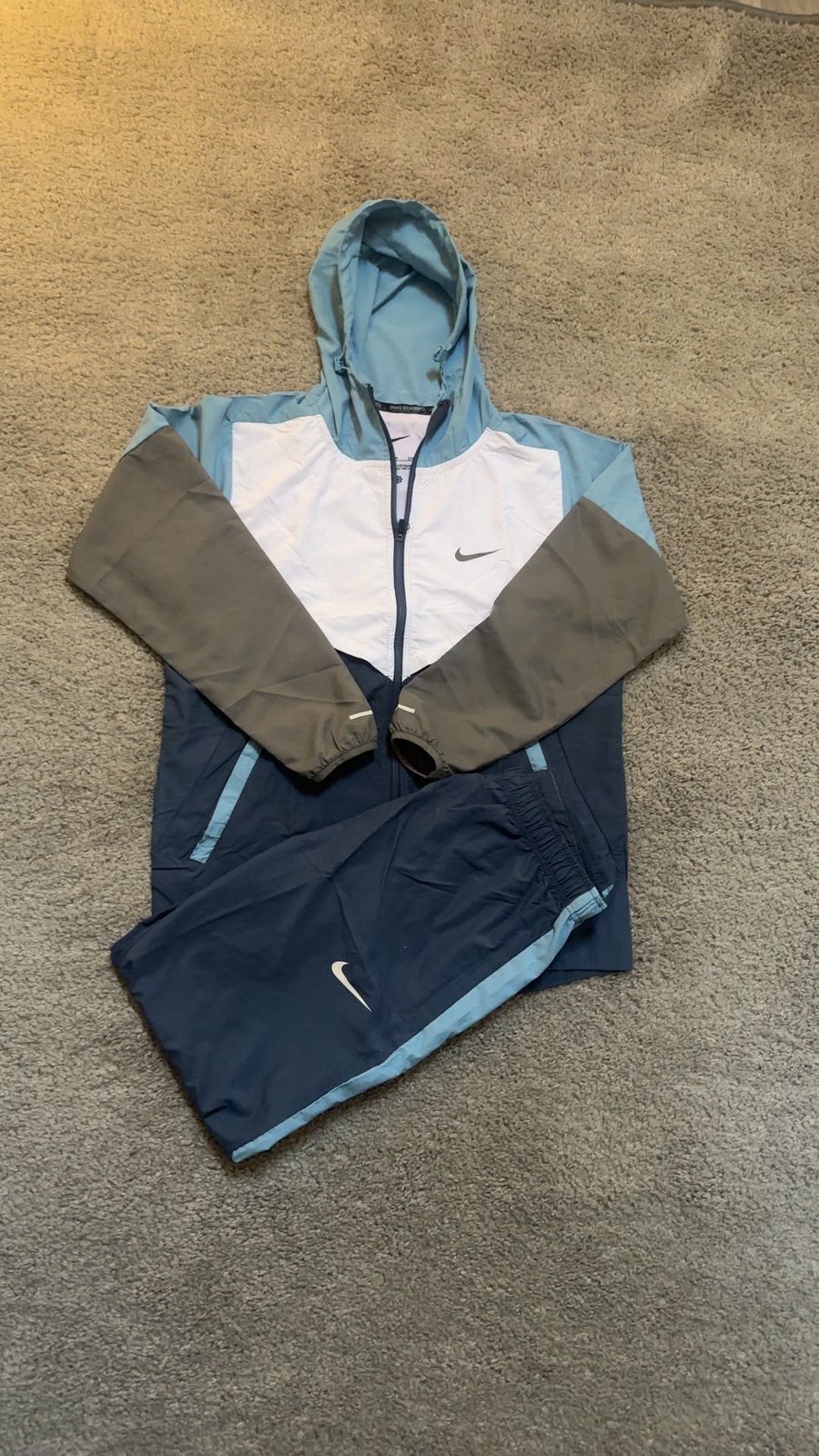 Trainingspak te koop van Nike, Ophalen of Verzenden, Nieuw