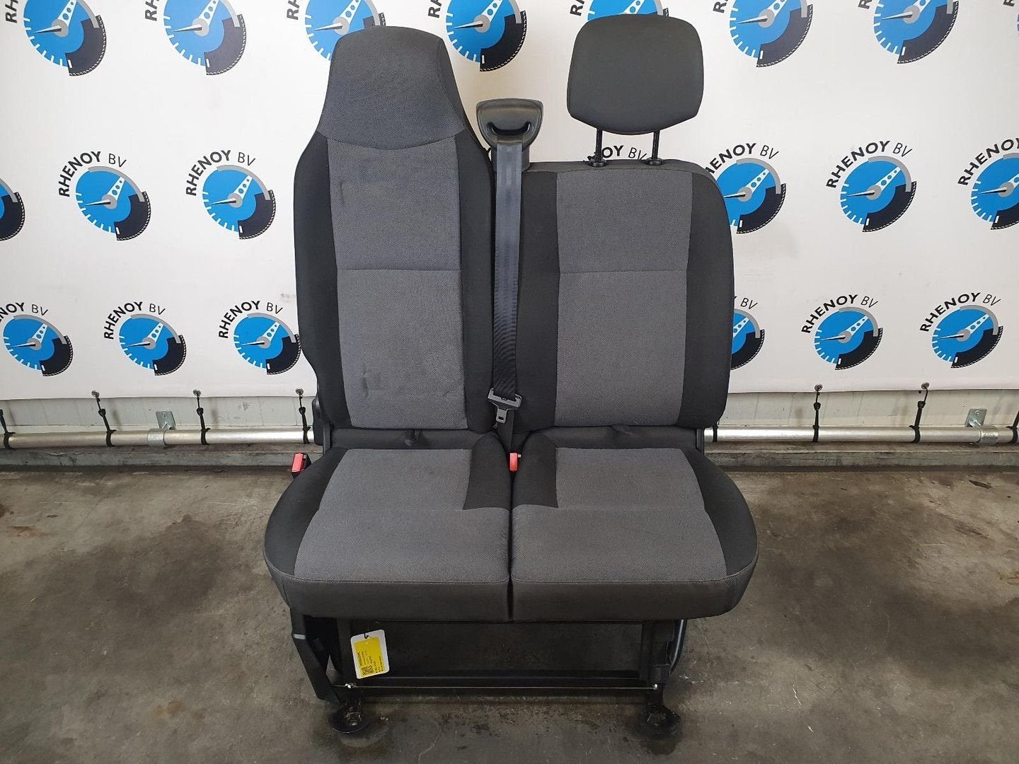 RENAULT MASTER L3H2 STOEL VOOR 2019, Auto-onderdelen, Interieur en Bekleding, Ophalen of Verzenden, Gebruikt, ARN erkend