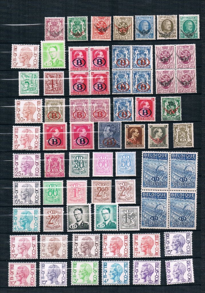 Grand nombre de timbres de service après la mise à jour, Enlèvement ou Envoi, Non oblitéré