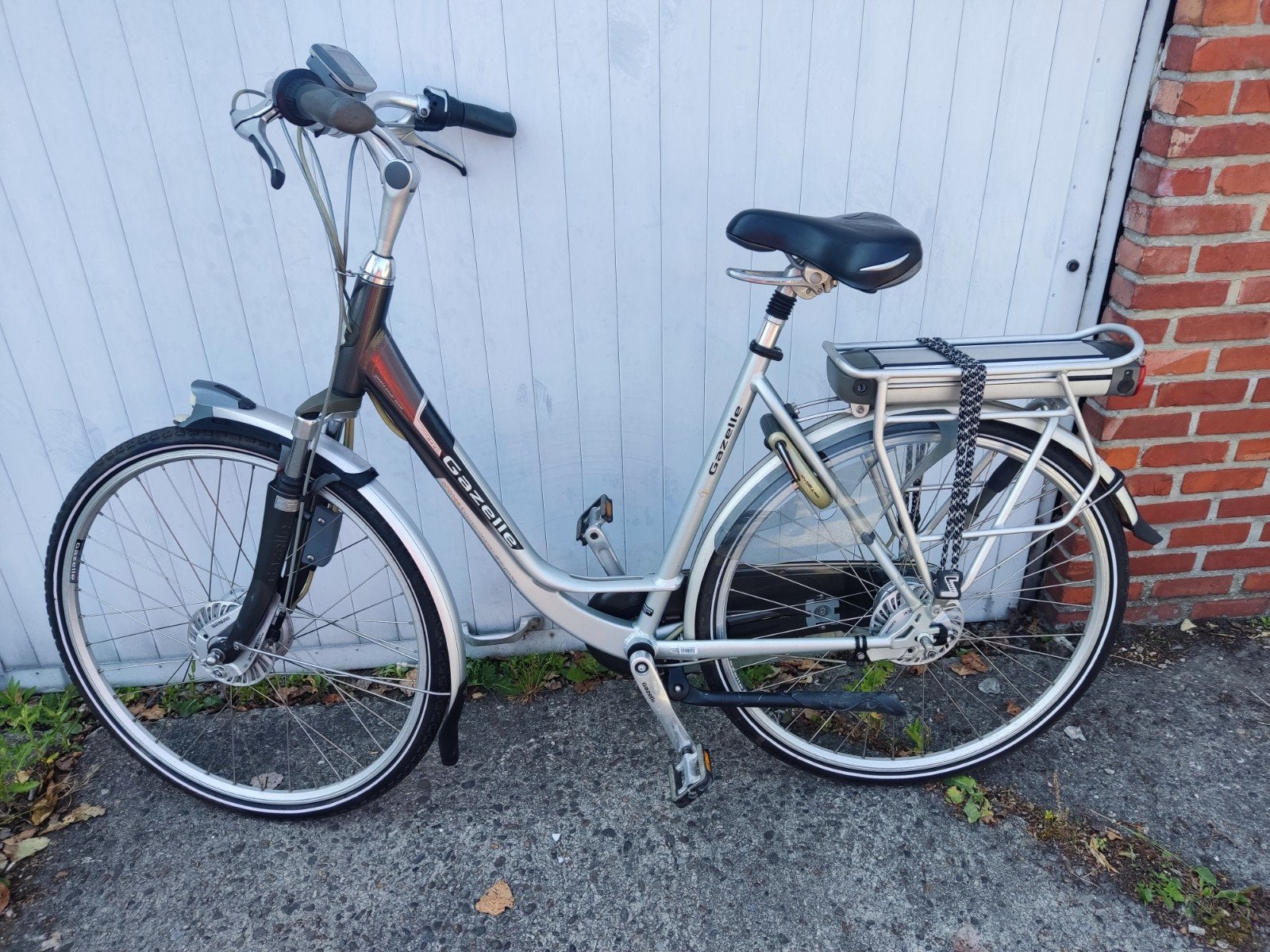 ELECTRICHE FIETS GAZELE ORANGE, Fietsen en Brommers, Ophalen of Verzenden, Versnellingen