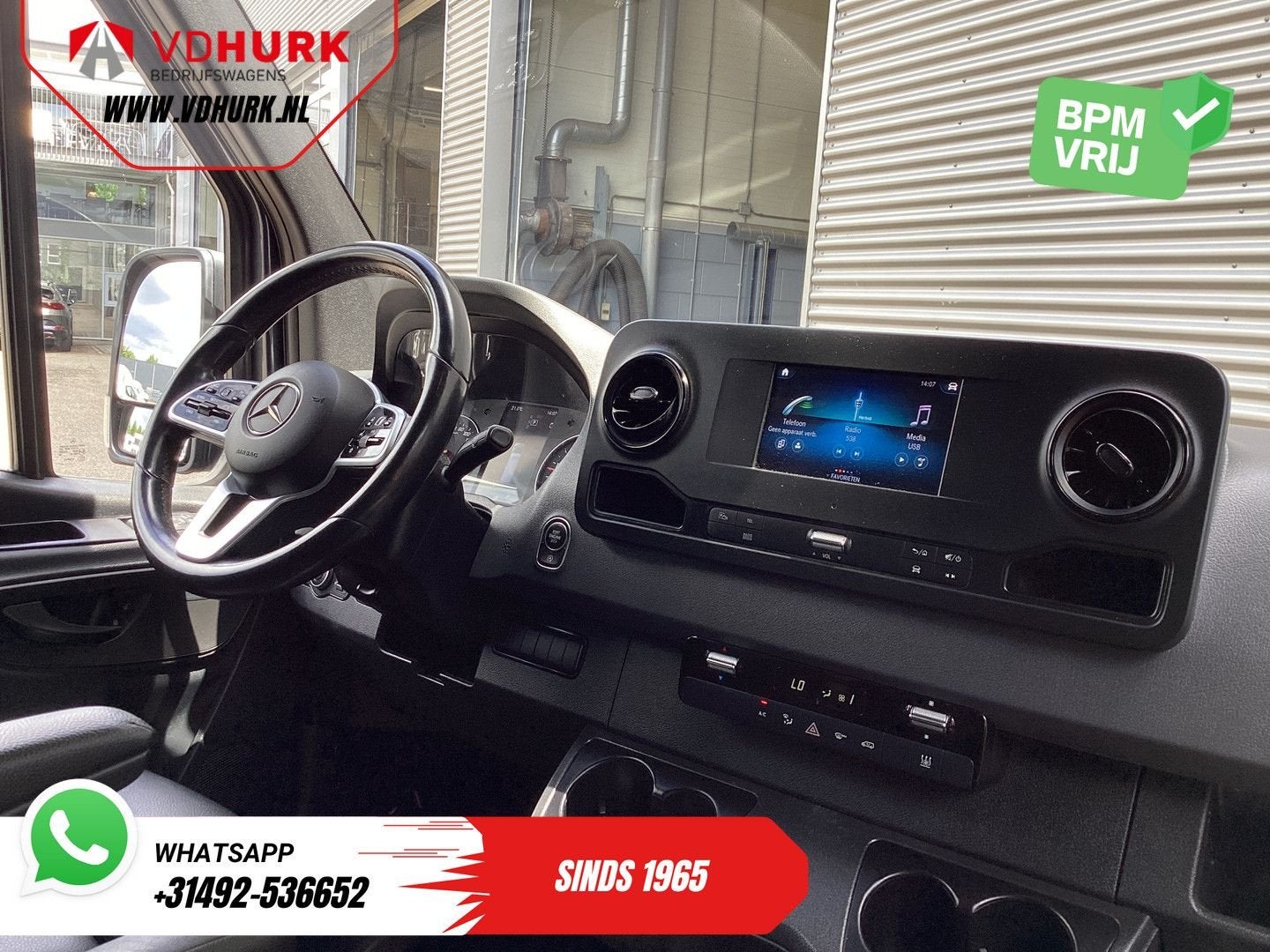 Mercedes-Benz Sprinter 317 CDI Aut. L2H2 LED/ Adapt.Cruise/, Automaat, Electronic Stability Program (ESP), Mercedes-Benz, Bedrijf