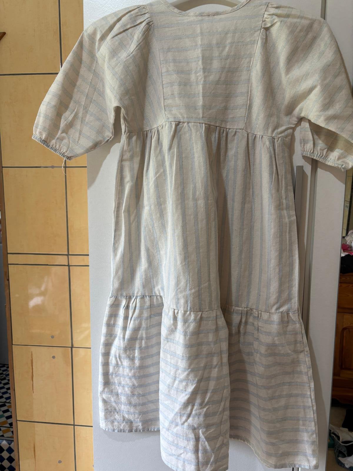 Jurk H&M, Ophalen, Zo goed als nieuw, Meerkleurig, Onder de knie