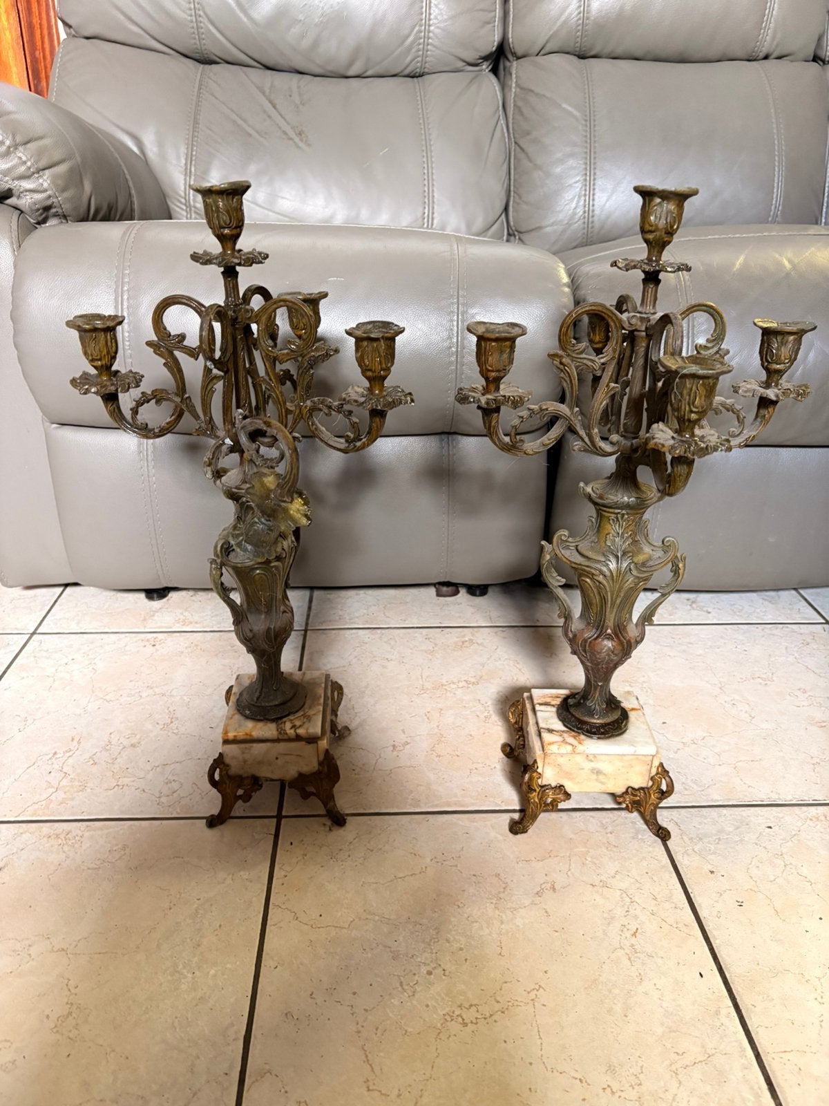 Bougeoirs, Enlèvement, Cuivre ou Bronze
