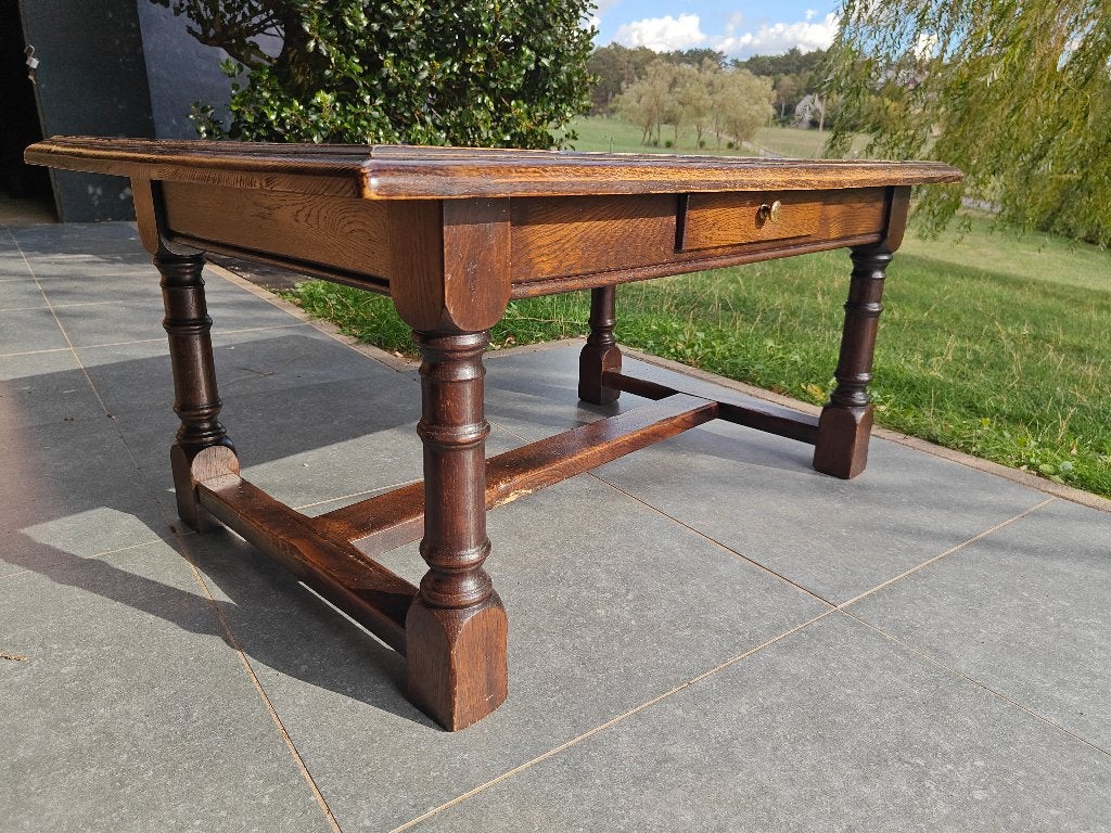 Table rustique en chêne massif avec tiroir, Table rustique en chêne massif avec tiroir, Enlèvement, Utilisé, 50 à 100 cm