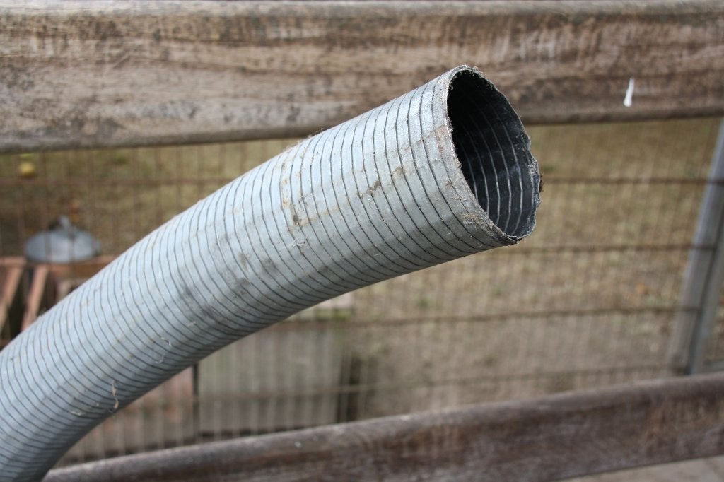 Uitlaatflexibel diameter 77 mm binnenmaat lente 2 meter, Articles professionnels, Agriculture | Pièces | Pneus, Jantes & Essieux