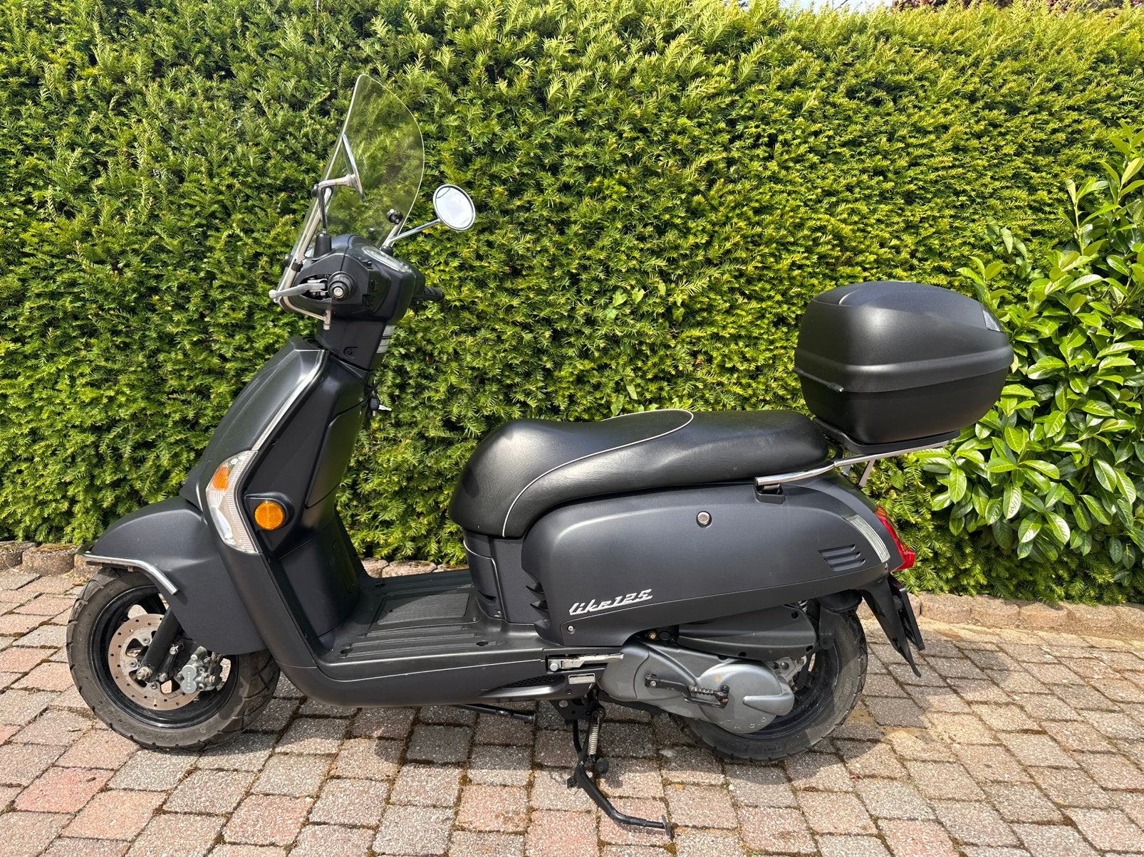 Trottinette Kymco 125cc, Vélos & Vélomoteurs, Scooters | Kymco, Enlèvement, Comme neuf