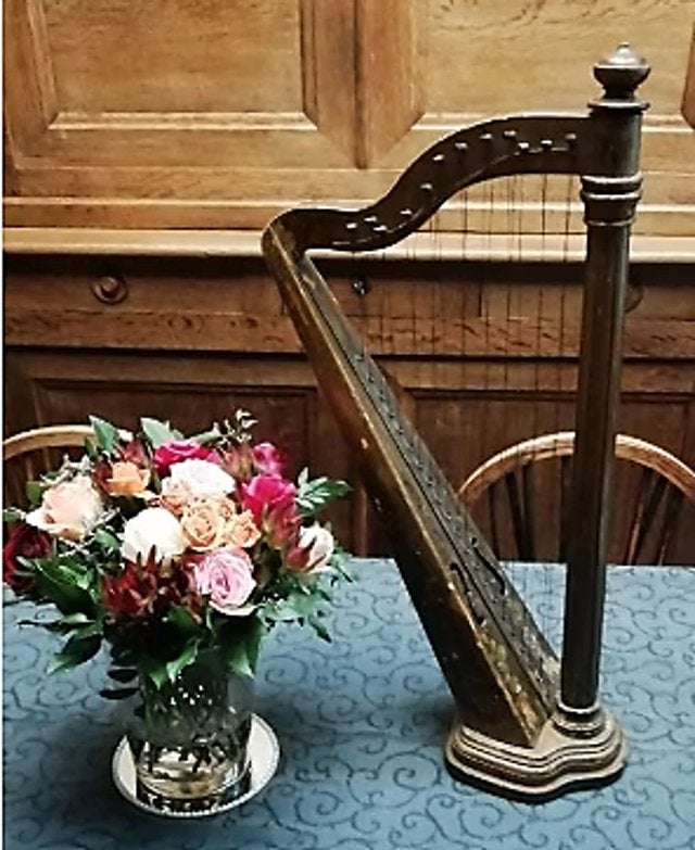 Antieke kleine harp, tafelharp, Ophalen