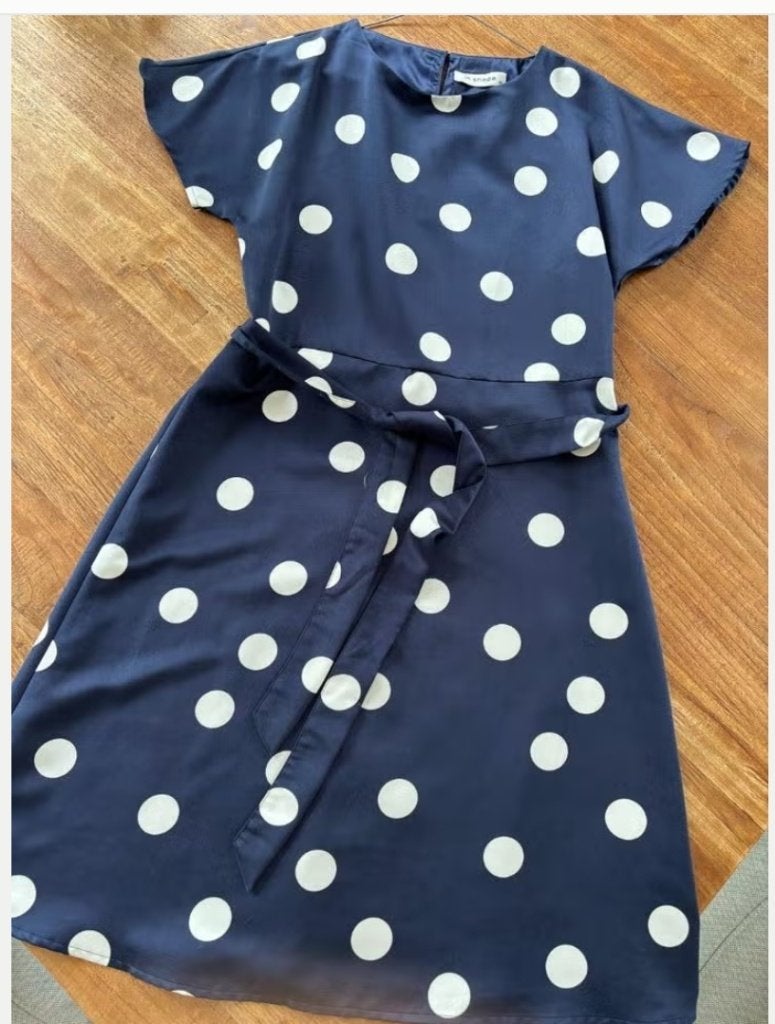 Jurk in Shape maat M, Ophalen of Verzenden, Zo goed als nieuw, Maat 38/40 (M), Blauw
