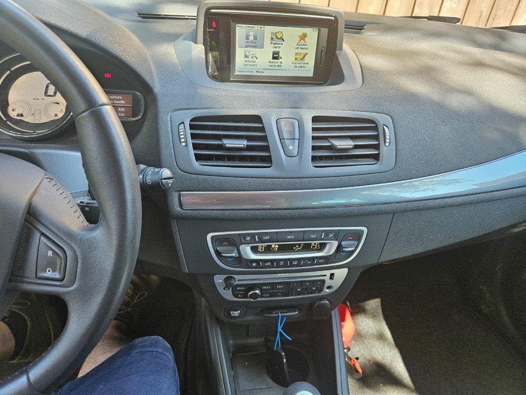 Renault Megane 1.5 DCi  81.612 KM  AIRCO  GPS, Auto's, Voorwielaandrijving, Stof, Zwart, 4 cilinders