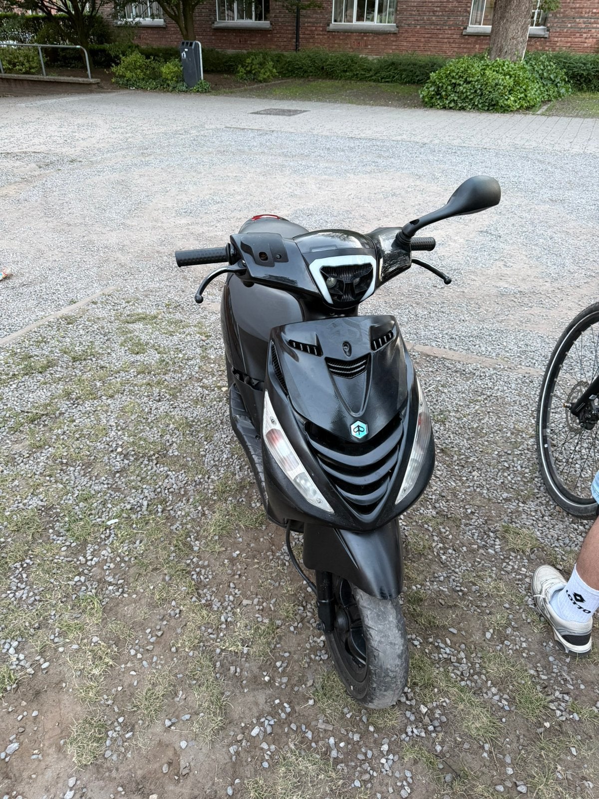 Zip 4t b klasse 50cc, Fietsen en Brommers, Scooters | Piaggio, Ophalen, Zo goed als nieuw, Zip