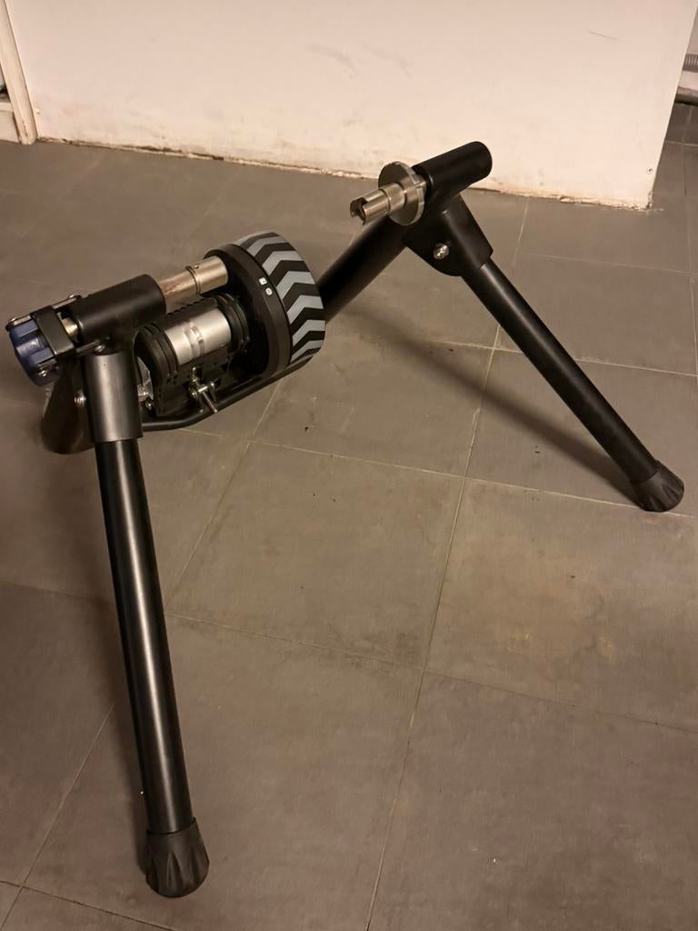 Wahoo Kickr Snap fietstrainer, Sport en Fitness, Wielrennen, Ophalen, Zo goed als nieuw