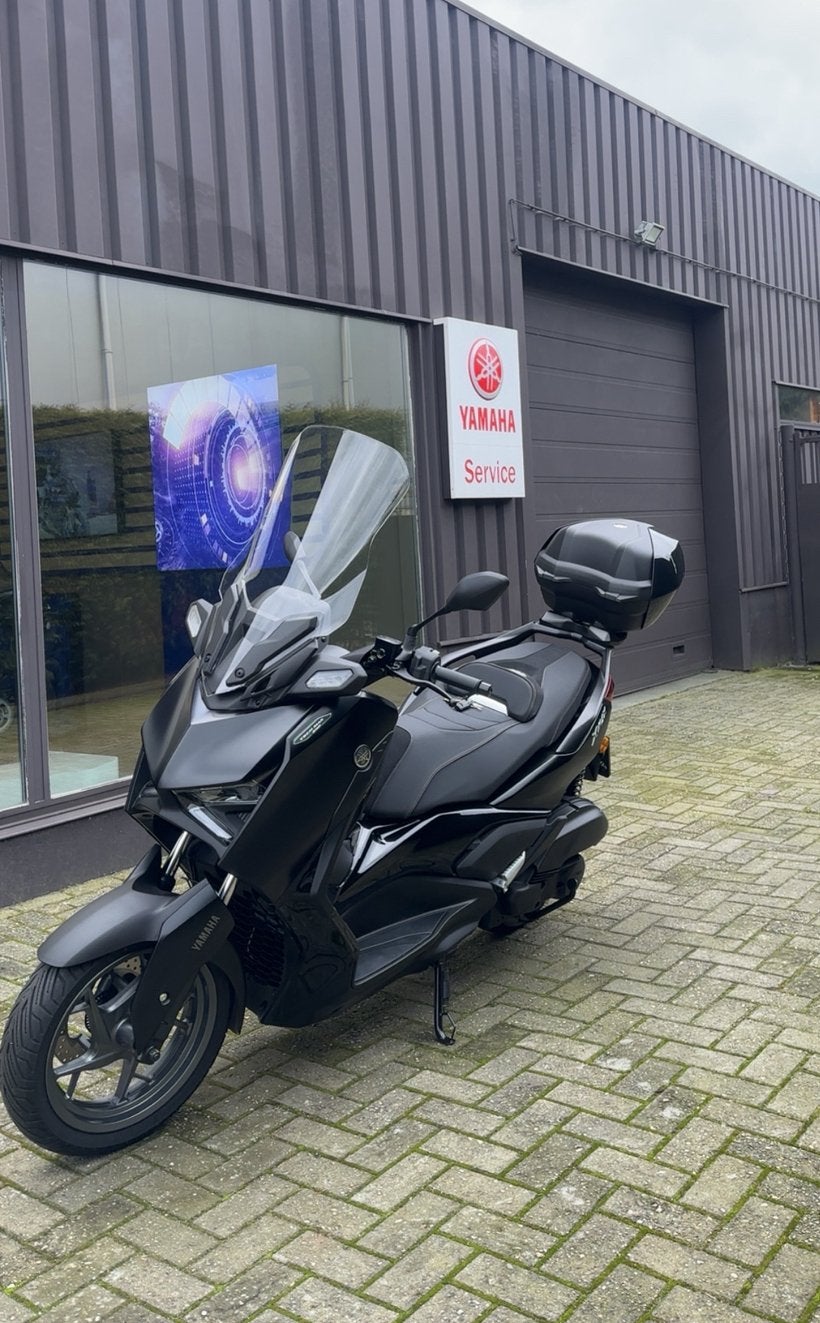 Yamaha Xmax 125cc Tech Max 3xxxkm BJ 06/24 GARANTIE TOT 2029, Motoren, Particulier, Scooter