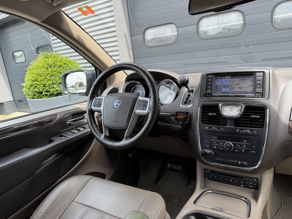 Lancia Voyager 2.8 Multijet Gold (automatique), Euro 5, 207 g/km, Entreprise, Diesel