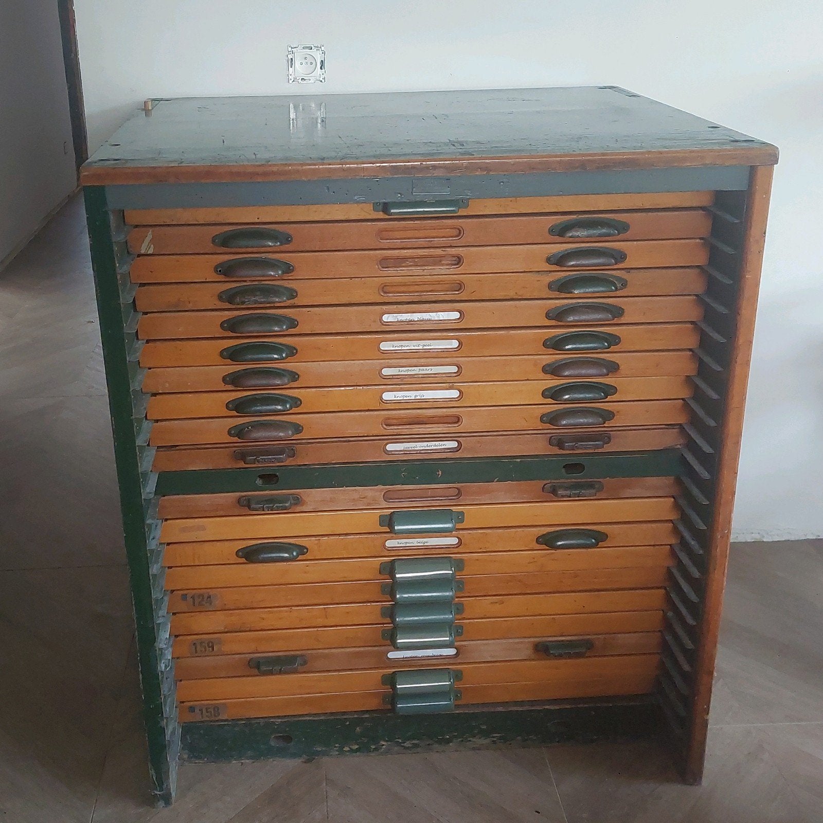 Originele Letterkast – N.V. Lettergieterij Amsterdam, Huis en Inrichting, Kasten | Ladekasten, Ophalen