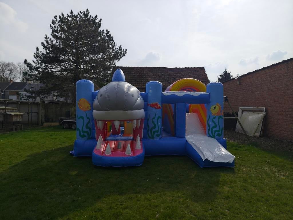 Châteaux gonflables à vendre., Hobby & Loisirs créatifs, Articles de fête | Location, Enlèvement