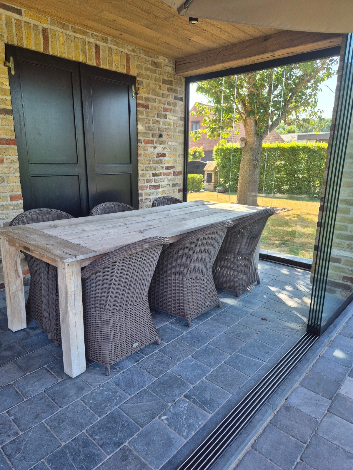 Teak tafel met 6 wicker stoelen met kussen, Tuin en Terras, Ophalen, Wicker