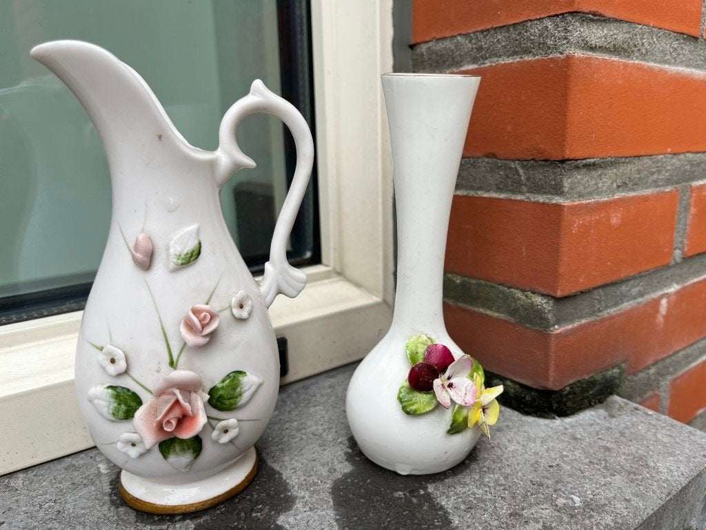 kannetje vaasje kruik met bloemenmotief, Antiek en Kunst, Ophalen of Verzenden
