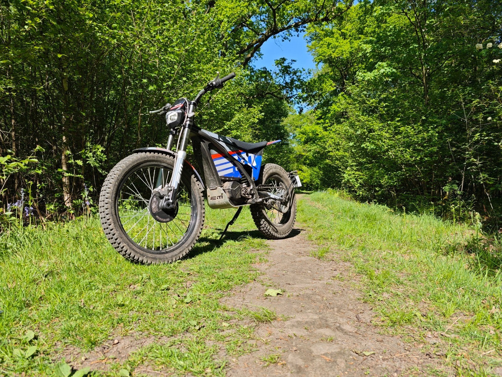 EM escape = 125cc, Fietsen en Brommers, Brommers | Crossbrommers