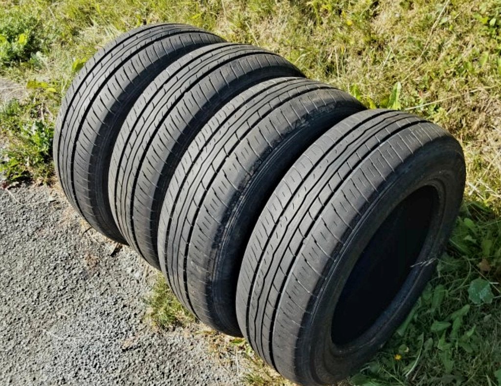 Pneus été Dunlop 175/65-15, Autos : Pièces & Accessoires, Pneus & Jantes, 15 pouces, 175 mm, Pneus été, Pneu(s)