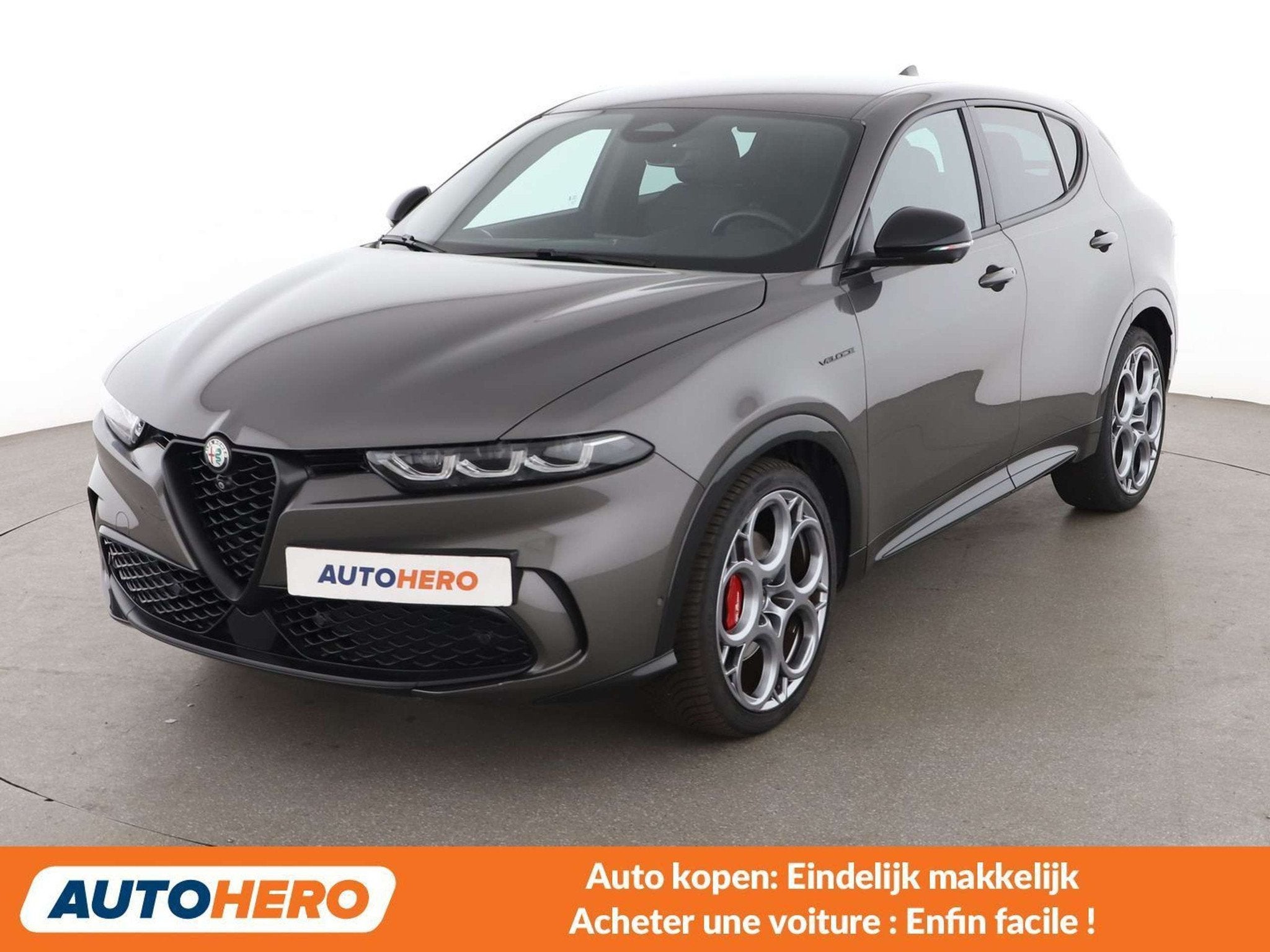 Alfa Romeo Tonale 1.5 VGT Veloce (bj 2023, automaat), Auto's, Alfa Romeo, Leder, 5 deurs, 1469 cc, SUV of Terreinwagen