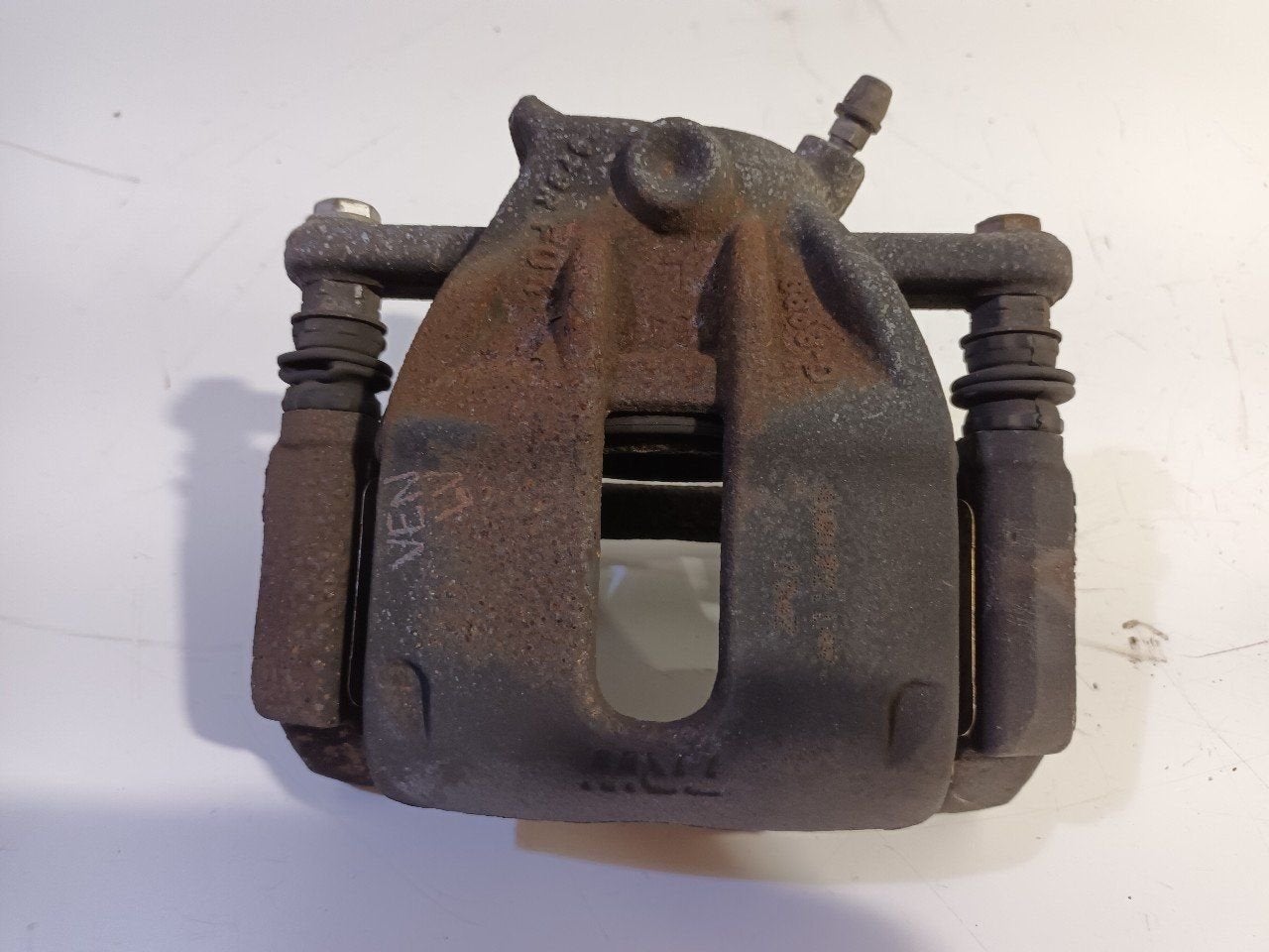 Remklauw links voor Renault Zoé, Onderdelen@venauto.nl, Van der Ven Autorecycling B.V., Ettenseweg 76, 4706 PB Roosendaal, The Netherlands