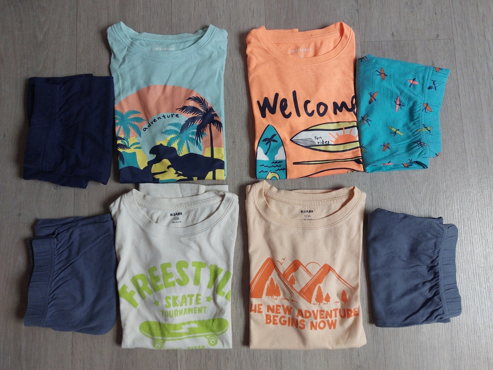 Set van 4 zomerpyjama's jongen maat 10 jaar, Enfants & Bébés, Enlèvement ou Envoi, Comme neuf, Garçon, Vêtements de nuit ou Sous-vêtements