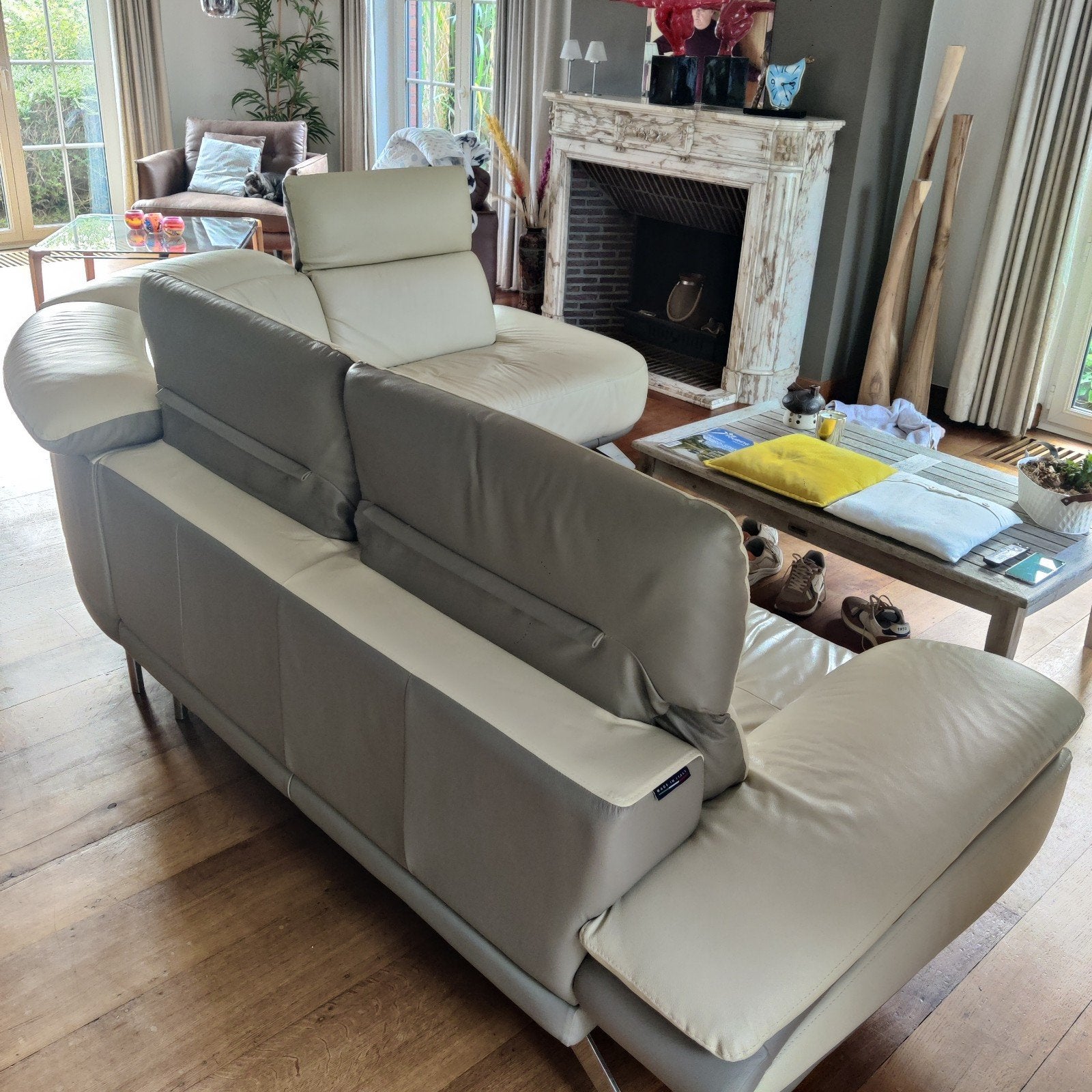 Beige zetel Chateau d'Axe, Ophalen