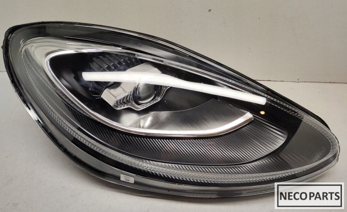 ASTON MARTIN DBX 21 FULL LED KOPLAMP ALLES LEVERBAAR !!!, Gebruikt, -, Overige automerken, -