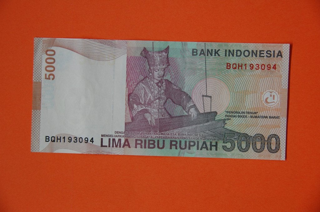 INDONÉSIE : 5000 rupiah, comme NEUF, Envoi, Asie du Sud Est, Billets en vrac