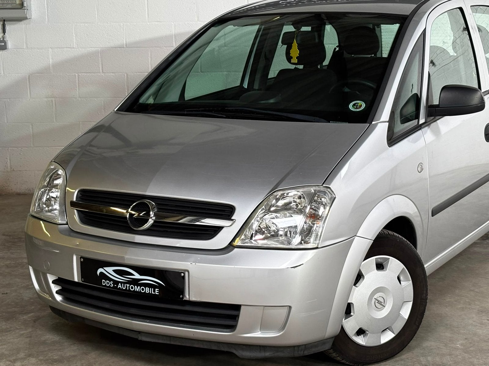 ***Opel Meriva 12 maanden garantie, Auto's, Dealer onderhouden, Zwart, 4 cilinders, https://public.car-pass.be/vhr/d2e52ff0-93bc-4997-a4f0-a4fca051c54e