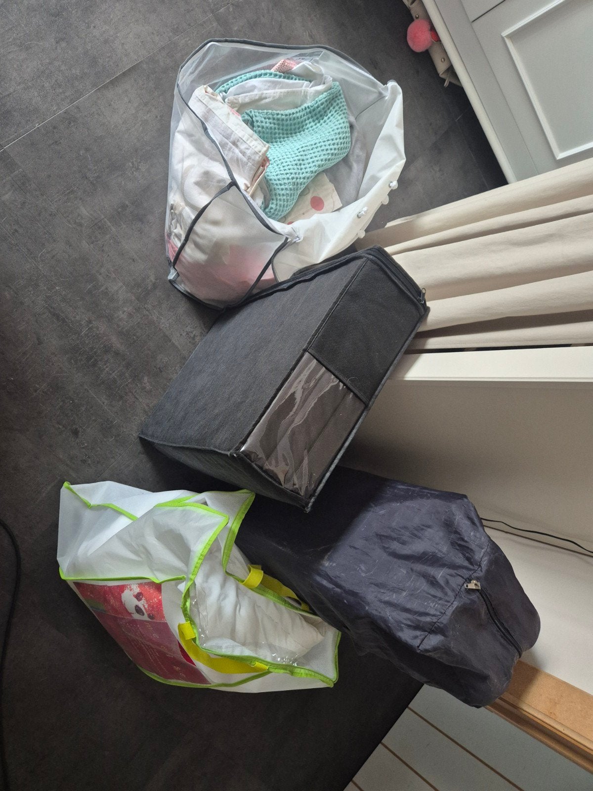 reisbedje + klein donsdeken + lakentjes, Enlèvement, Comme neuf, Lit de voyage