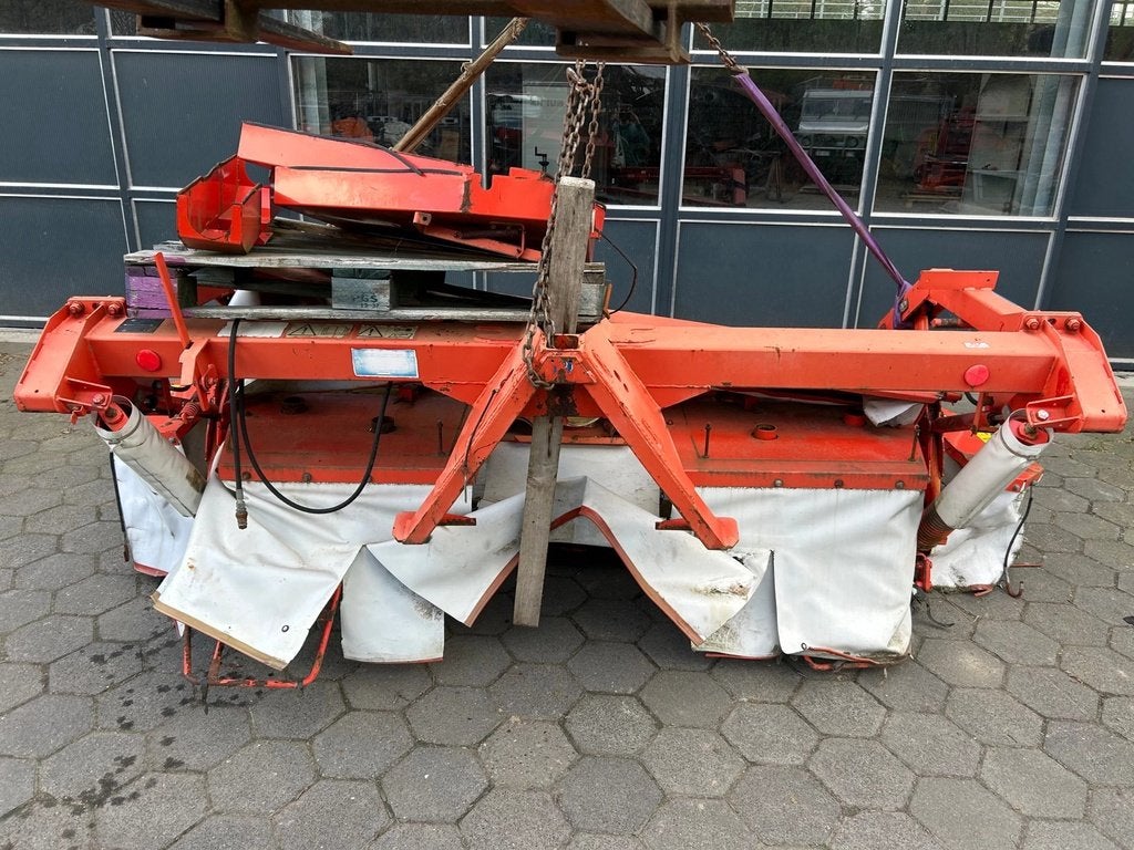 Kuhn GMD 702, Articles professionnels, Agriculture | Outils, KUHN-Geldr, Autre, Nuenenseweg 165
5667 KP  Geldrop, Info.nl@kuhn.com