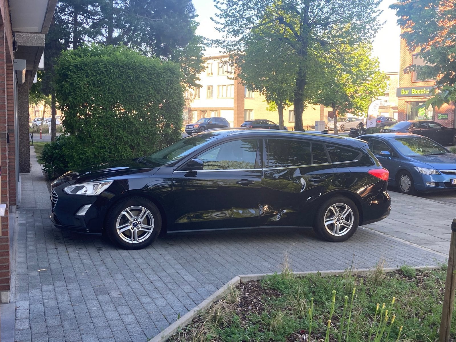 Ford Focus met schade, Auto's, Ford, Focus, Stof, Navigatiesysteem, Zwart
