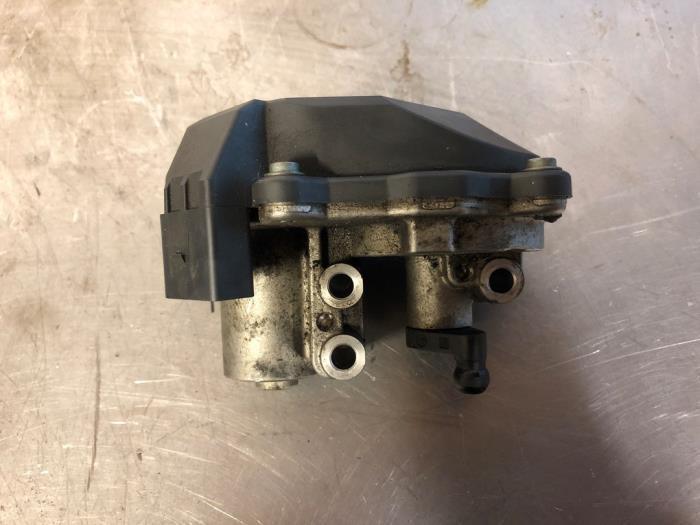 Clapet tourbillon moteur d'un Volkswagen Golf, Autos : Pièces & Accessoires, Autres pièces automobiles, Volkswagen, Utilisé, 3 mois de garantie