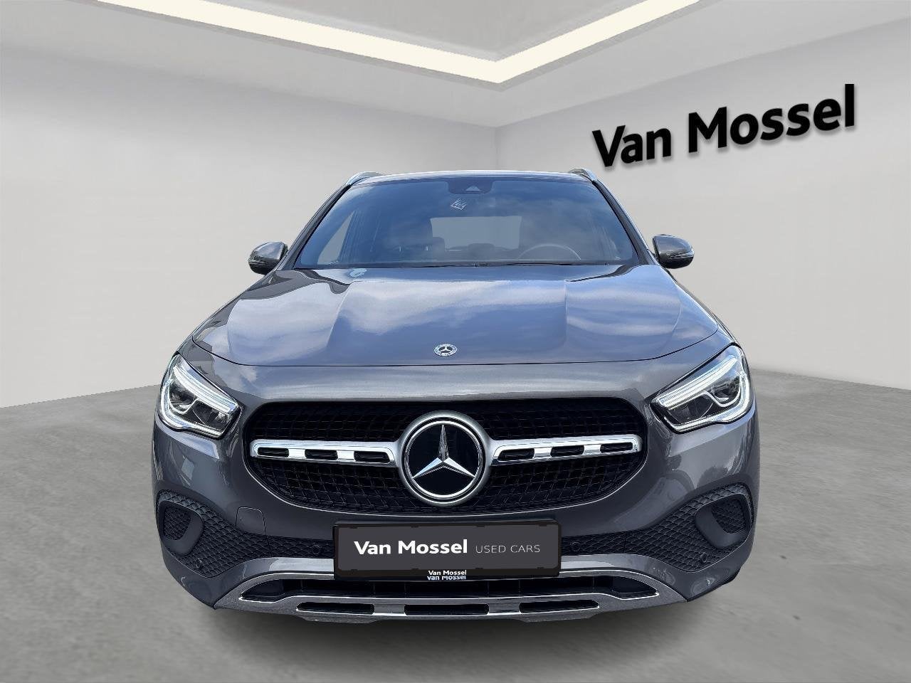 Mercedes-Benz GLA GLA 180 Business Solution, Auto's, Stof, Gebruikt, Zwart, 4 cilinders