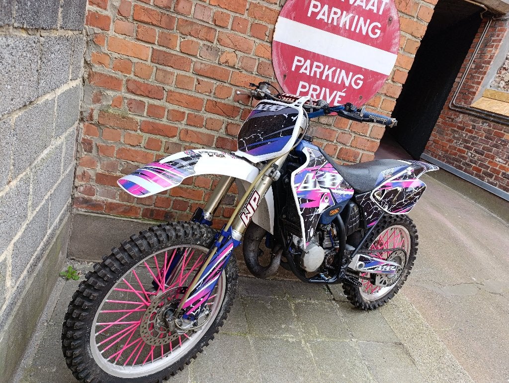 Moto cross yz 2t année 99 rouler bien