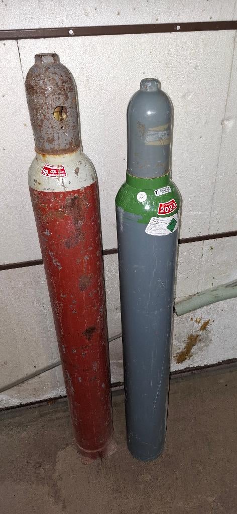 Bonbonne argon et CO2, Bricolage & Construction, Enlèvement, Utilisé