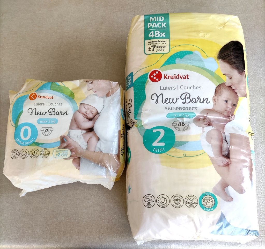 Kruidvat Pampers maat O en maat 2 nieuw in de verpakking, Enlèvement, Neuf, Autres types, Autres marques
