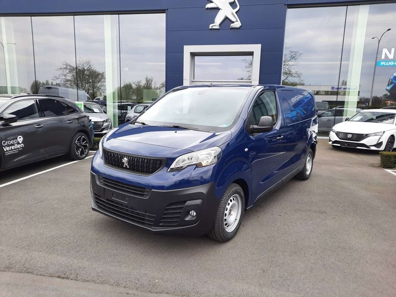 Peugeot Expert Premium 75kw, 4 deurs, https://public.car-pass.be/vhr/1b484081-892f-4ca5-bb89-b585ebb1b48f, Leder en Stof, Grijs