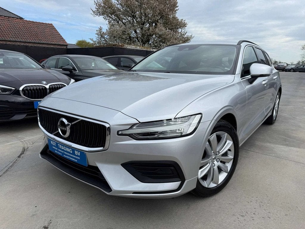 Volvo V60 2.0 B3 AUTOMAAT NAVIGATIE HARMAN KARDON CAMERA CAR, Argent ou Gris, Euro 6, Entreprise, Noir