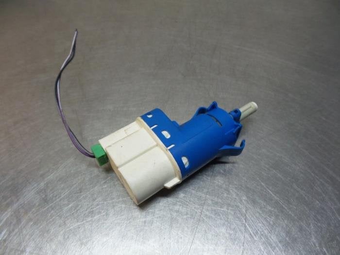 Commutateur feu de freinage d'un Ford Mondeo (Mondeo 07-), -, 3 mois de garantie, -, -