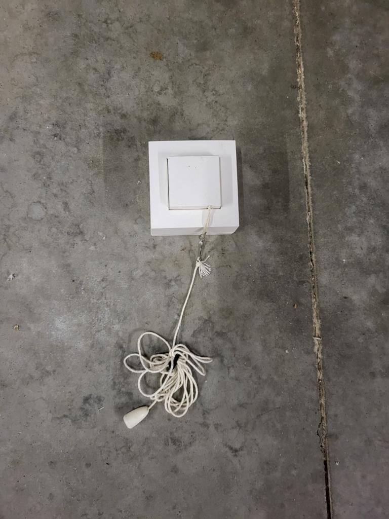 Interrupteur à corde, Enlèvement, Interrupteur