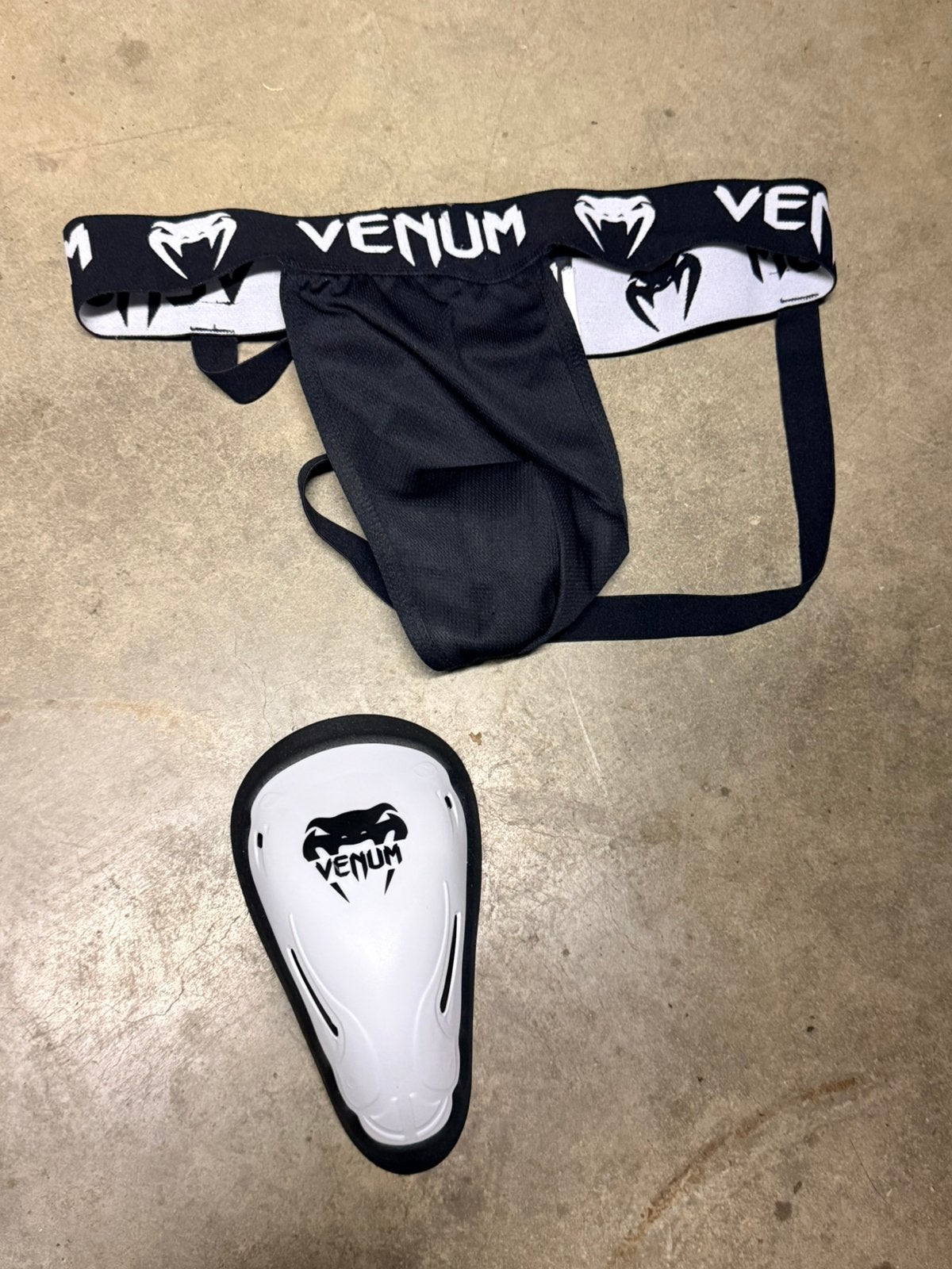 Venom (tok), Sports & Fitness, Boxe, Enlèvement, Comme neuf