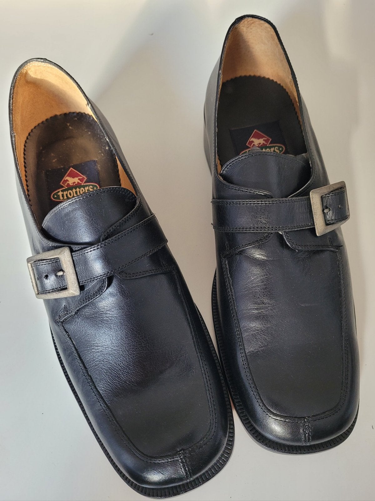 Trotters 44m klassieke zwarte leren schoenen met gesp, Ophalen, Zo goed als nieuw, Zwart, Gespschoenen