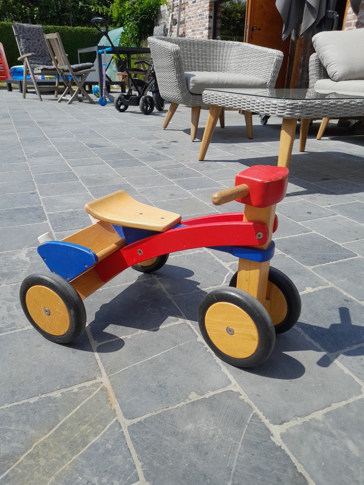 Stevig loopfietsje, Enlèvement