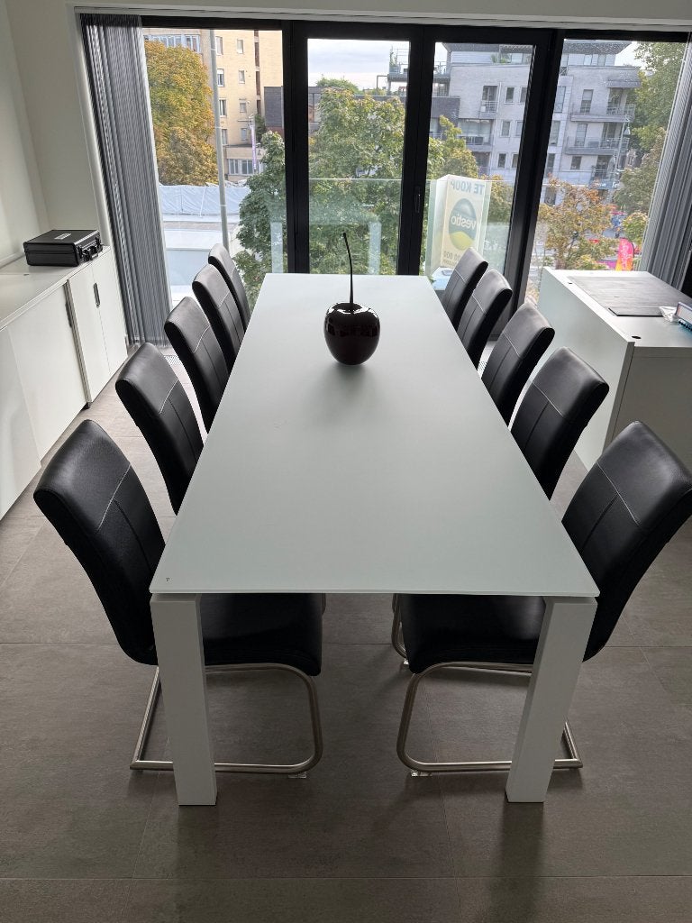 Tafel en stoelen, Ophalen, 100 tot 150 cm, 200 cm of meer, Vijf personen of meer