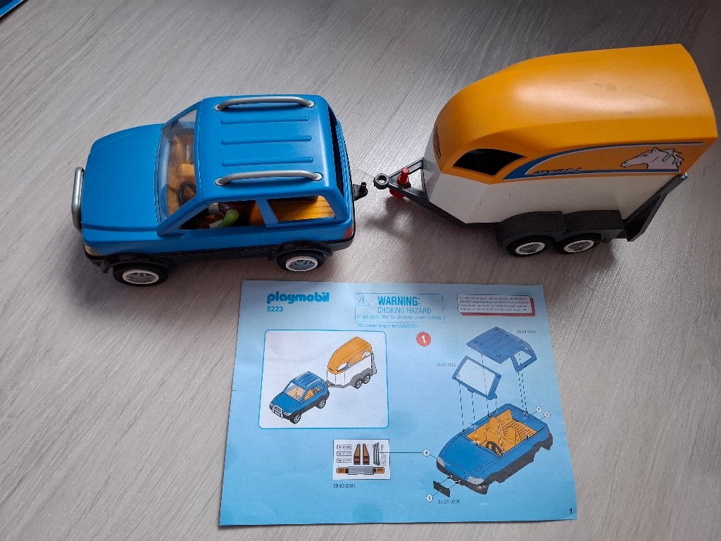 playmobil 5223 country voertuig met paardentrailer, Ophalen, Complete set, Voertuig, Zo goed als nieuw